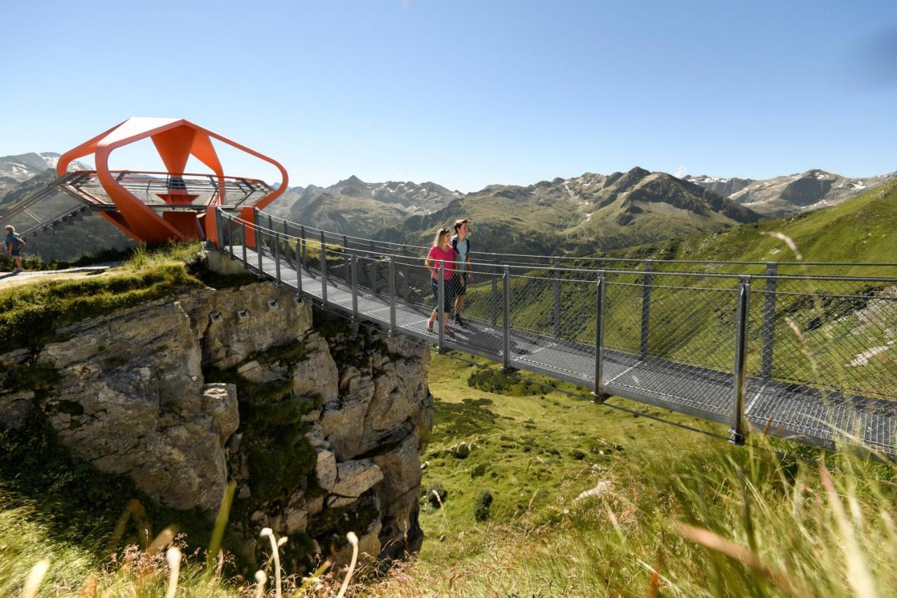 Hotel Germania Gastein - Ganzjaehrig Inklusive Alpentherme Gastein & Sommersaison Inklusive Gasteiner Bergbahnen Bad Hofgastein Luaran gambar