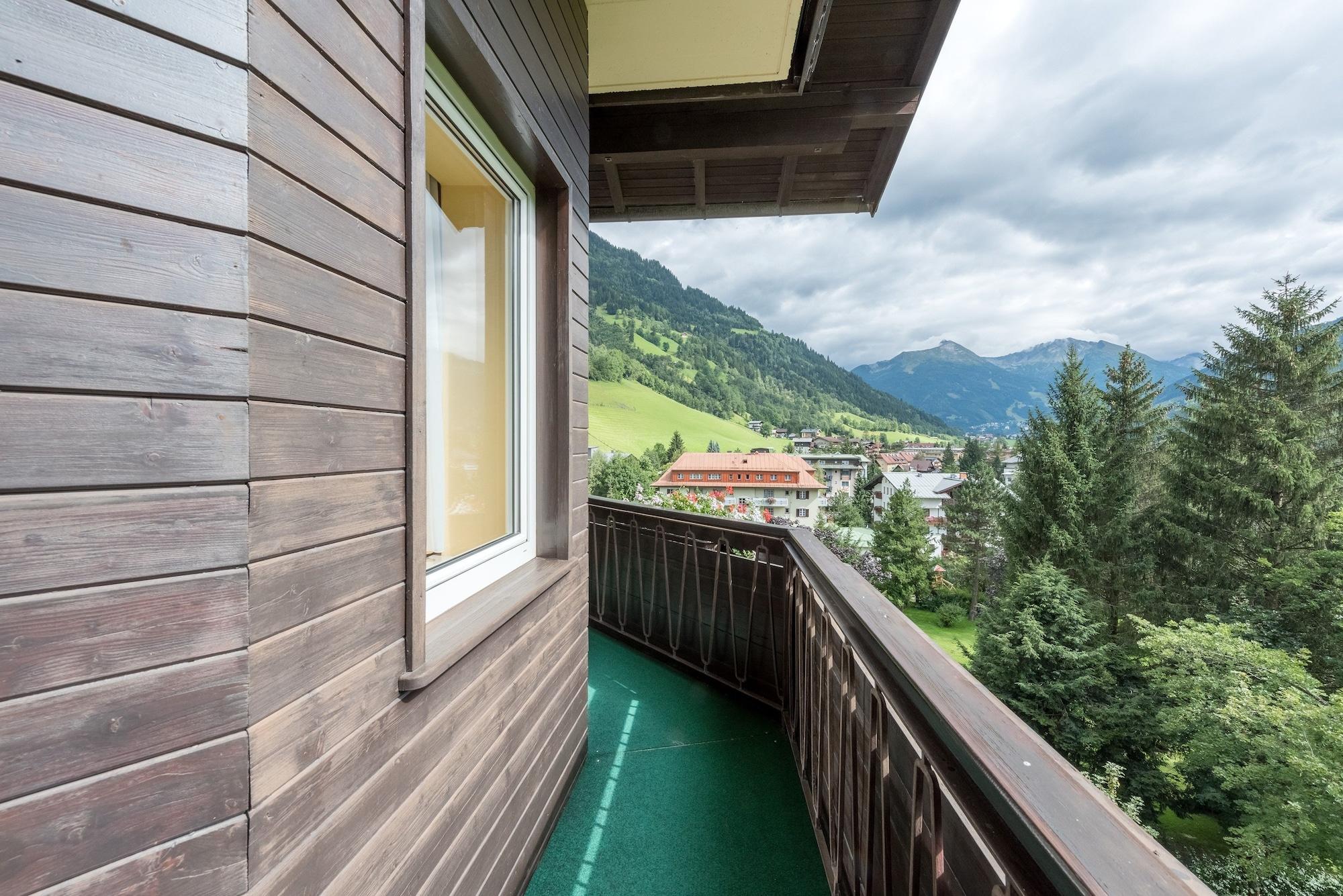 Hotel Germania Gastein - Ganzjaehrig Inklusive Alpentherme Gastein & Sommersaison Inklusive Gasteiner Bergbahnen Bad Hofgastein Luaran gambar